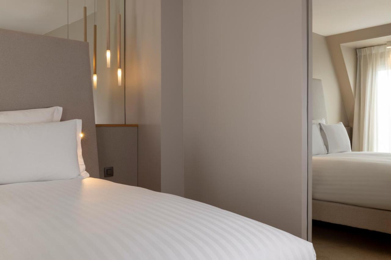 Beige 4* Parijs